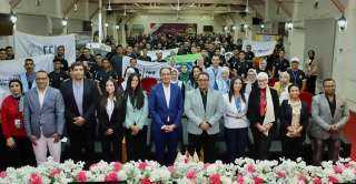 صندوق مكافحة الإدمان يلتقى بـ200...