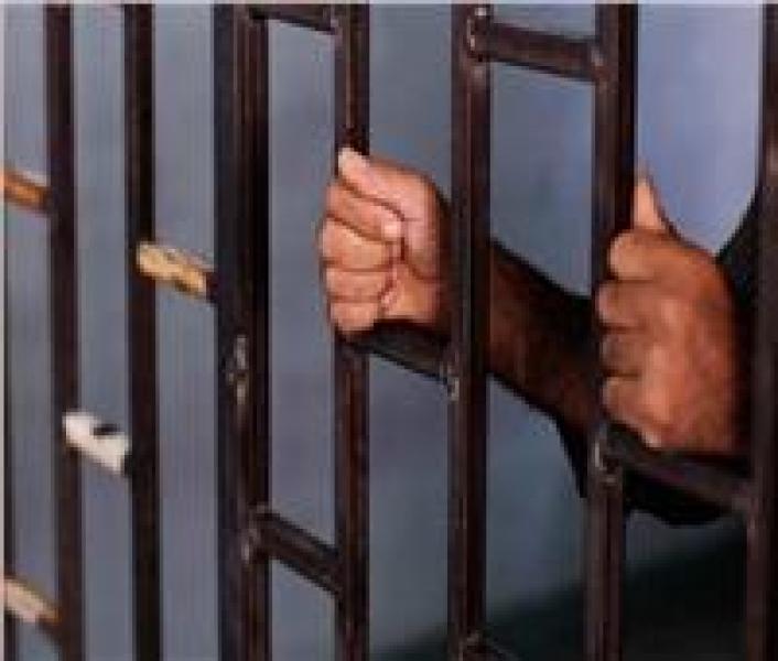 5 سنوات لعامل لحيازته 8 طرب حشيش وأقراص مخدرة بالإسكندرية