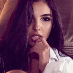 بالصور..سلمى أبو ضيف تخطف الأنظار...