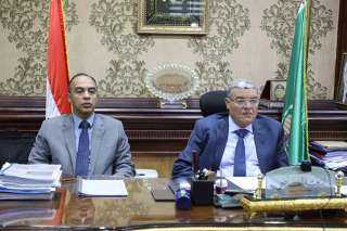 محافظ المنيا يشارك في الاجتماع...