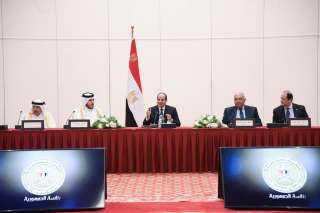 الرئيس السيسي يلتقي ممثلي رابطة...