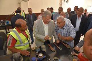 ممدوح رسلان يزور فرع خدمة...