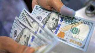 تعرف على سعر الدولار مساء...