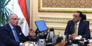 رئيس الوزراء يتابع مع وزير...