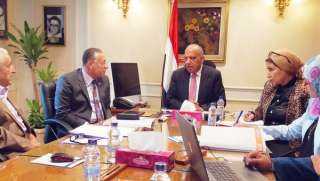 وزير قطاع الأعمال العام يتابع...