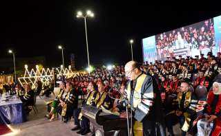 الإحتفال بتخرج 324 طالب وطالبة...