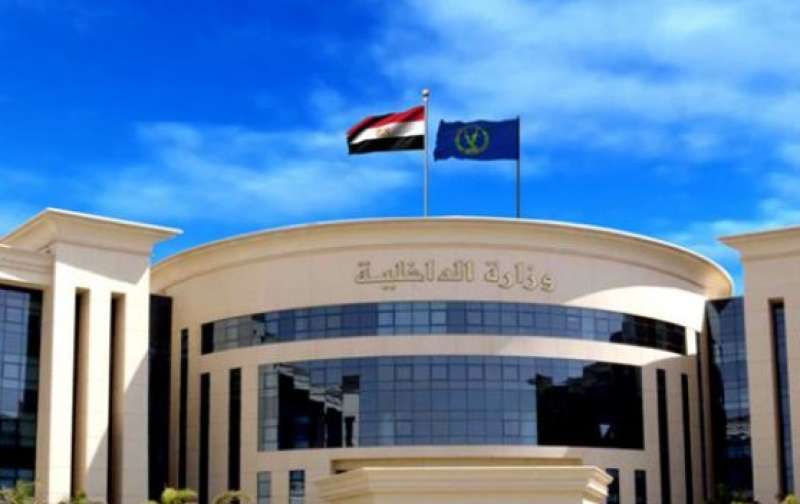 تحرير 573 مخالفة للمحلات التى لم تلتزم بقرار الغلق خلال 24 ساعة