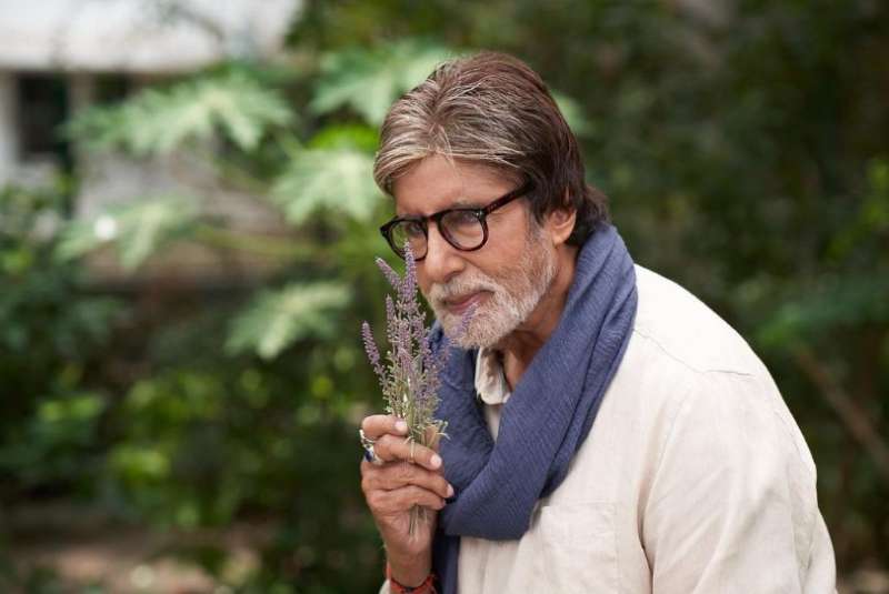 أحدث ظهور للأسطورة الهندية أميتاب باتشان