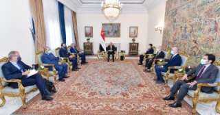 السيسى يبحث مع رئيس اللجنة...