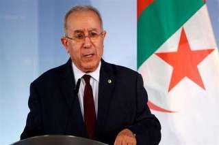 الجزائر تعلن دعمها لترشيح فلسطين...