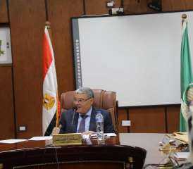 محافظ المنيا يرأَس أعمال اللجنة...