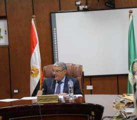 محافظ المنيا يواصل ترأس أعمال...