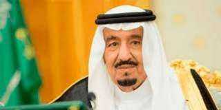 خادم الحرمين الشريفين يهنئ رئيس...