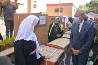 محافظ القليوبية يسلم جهاز عرائس...