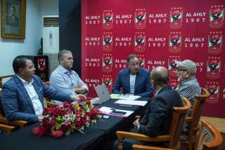 الخطيب يتفق مع شركة الكرة...