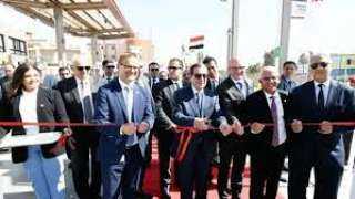طارق الملا يفتتح  محطة...