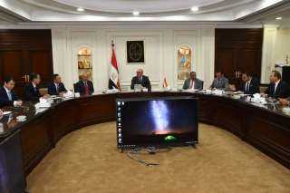 وزير الإسكان يلتقى نائب رئيس...