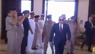 بالفيديو.. لحظة وصول الرئيس السيسي...