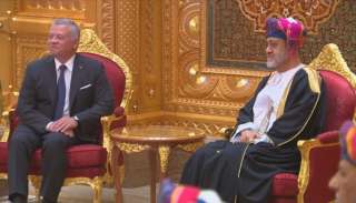 سلطان عمان يستقبل العاهل الأردني...