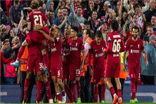 محمد صلاح يقود الهجوم.. وليفربول...