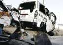 إصابة 13 شخصا في حادث...