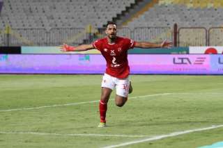شاهد.. سيد غريب يبكي على...