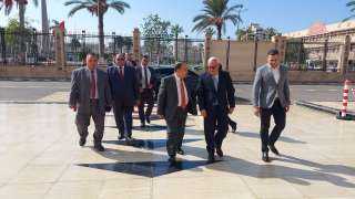 محافظ بورسعيد يستقبل وزير المالية...