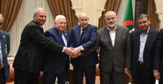 انطلاق أولى جلسات الحوار الفلسطيني...