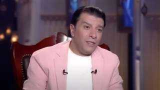 مصطفى كامل يصل لمقر انتخابات...