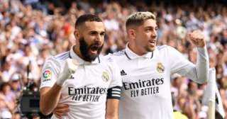 ريال مدريد يُسقط برشلونة بثلاثية...