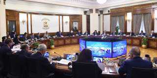 رئيس الوزراء يشيد بافتتاح مصنع...