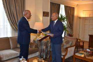 المندوب المصري الجديد لدي جامعة...