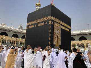 ”الحج والعمرة” توضح 4 حالات...