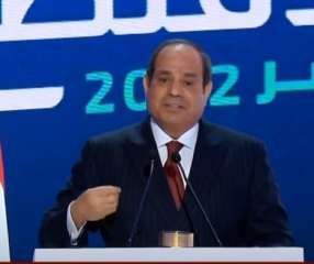 السيسي: مخليين الدولة خصم في...