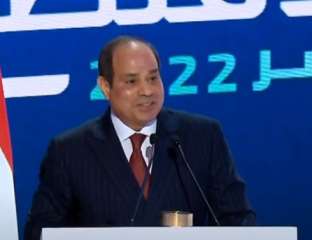 بالفيديو.. السيسي: هو أنا في...