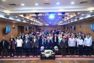 محافظ بورسعيد يعقد لقاءا لمتابعة...