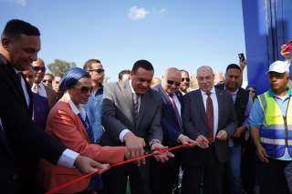 وزيرة البيئة ووزير التنمية المحلية...