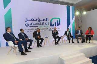 وزير الإسكان: التوسع فى إنشاء...
