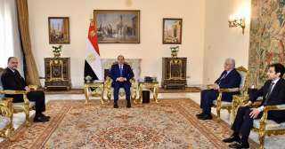 الرئيس السيسي يستقبل عميد الوكالة...