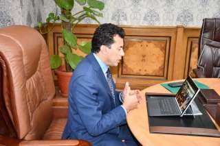 وزير الرياضة يؤازر المنتخب الاوليمبي...