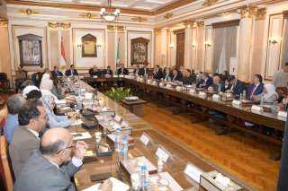 مجلس جامعة القاهرة يقرر اعتبار...