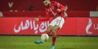 الأهلي يعلن إصابة عمرو السولية...