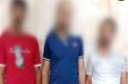 3 شباب يعتدون على فتاة...