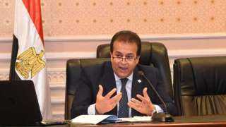وزير الصحة يبدأ جولة ميدانية...
