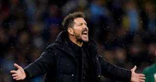 أتلتيكو مدريد يحسم موقفه من...