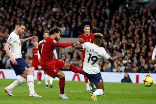 محمد صلاح يسجل ثانى أهداف...