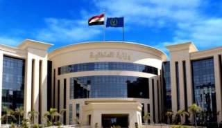 تحرير (447) مخالفة للمحلات التى...