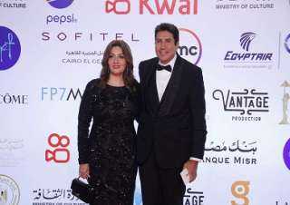 هاني رمزي يشارك متابعيه بـ...