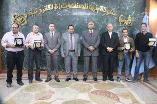 ” بنها للصناعات الإلكترونية ”...