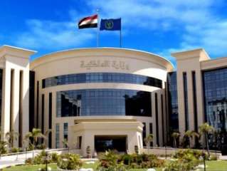 تحرير (460) مخالفة للمحلات التى...
